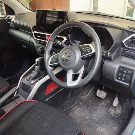 toyota-raize-z-model-2020-import-24-big-1