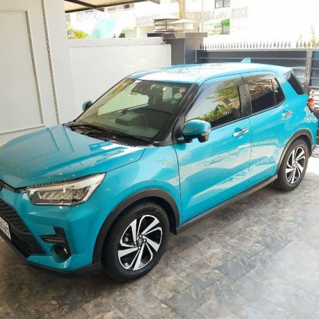 toyota-raize-z-model-2020-import-24-big-10