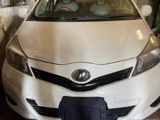 vitz-2011-toyota
