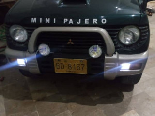 mitsubishi-pajero-1995