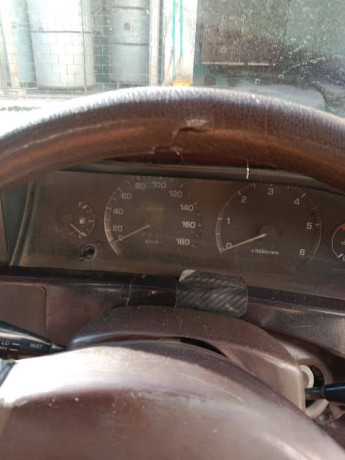 toyota-corolla-petrol-1987-big-5