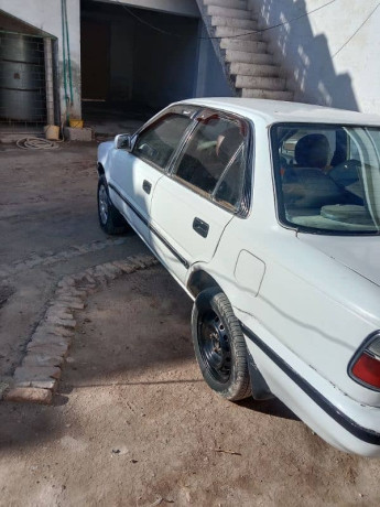 toyota-corolla-petrol-1987-big-3