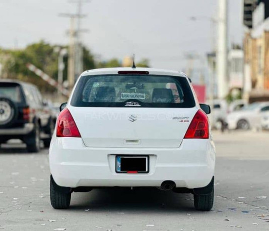 suzuki-swift-2011-big-6