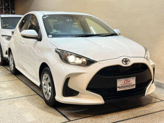 toyota-yaris-2022-june-2025-35-grade-passo-swift-cultus-2021-2024-23