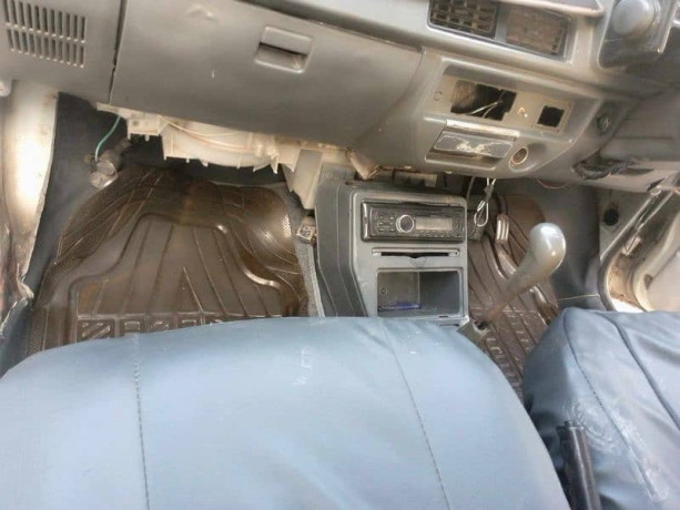 suzuki-mehran-vxr-2006-big-6