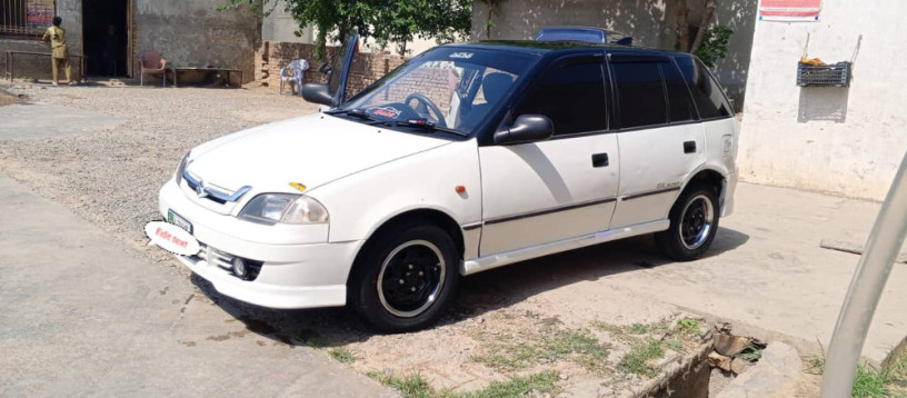 suzuki-cultus-vxr-2005-big-11