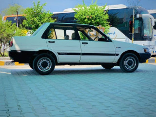 toyota-corolla-1985