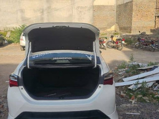 toyota-corolla-altis-2022