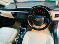 corolla-altis-18-small-2