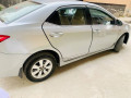 corolla-altis-18-small-11