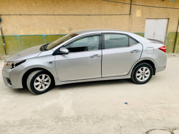 corolla-altis-18-big-10