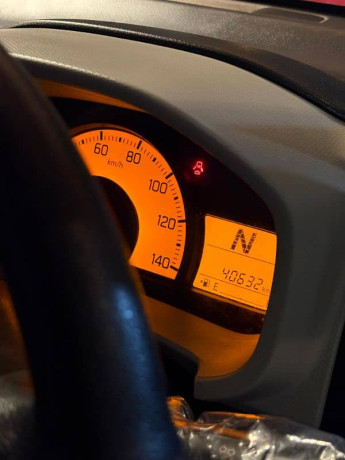 suzuki-alto-vxl-ags-automatic-transmission-2022-big-10