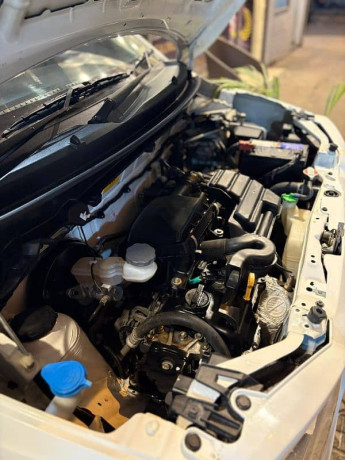 suzuki-alto-vxl-ags-automatic-transmission-2022-big-12