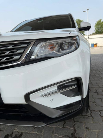 proton-x70-premium-fwd-big-1