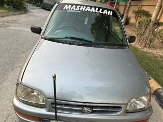 daihatsu-cuore-2010