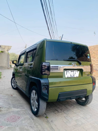 daihatsu-taft-x-chrome-edition-big-2