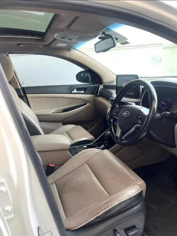 hyundai-tucson-2021-awd-big-7