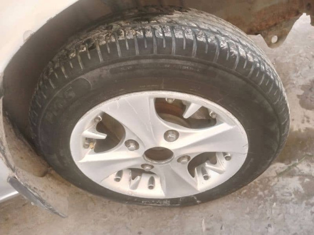 suzuki-mehran-vxr-2006-big-15