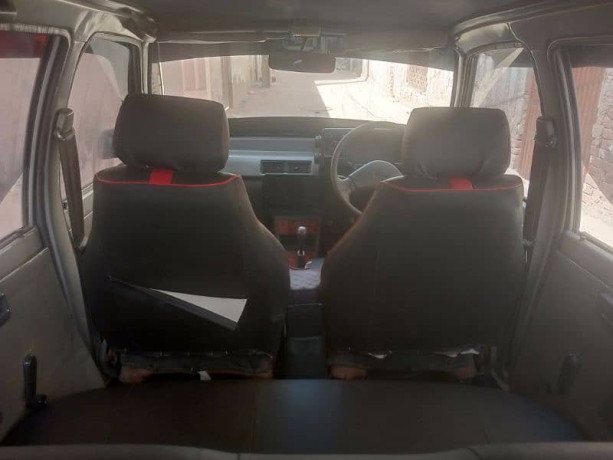 suzuki-mehran-vxr-2006-big-10