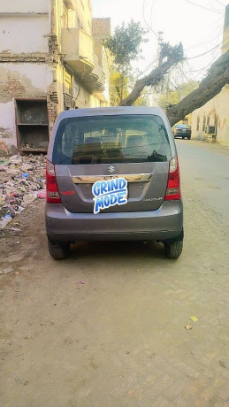 suzuki-wagon-r-2015-big-4
