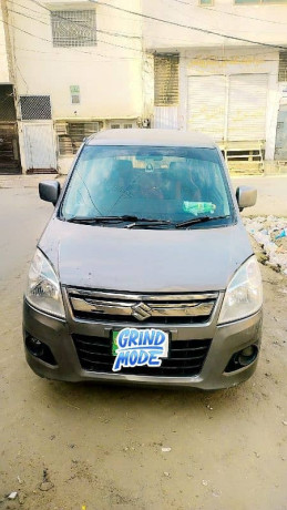suzuki-wagon-r-2015-big-5