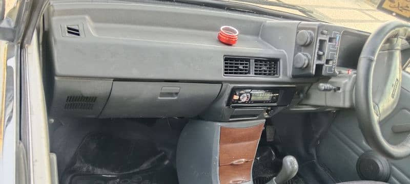 suzuki-mehran-vxr-2017-big-4