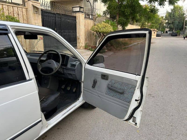 suzuki-mehran-20102011-total-original-big-6