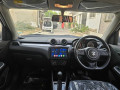 suzuki-swift-2023-small-5