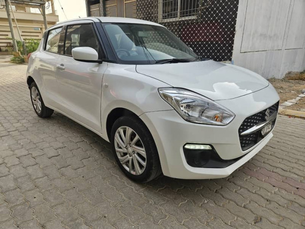 suzuki-swift-2023-big-10