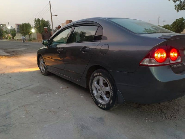 honda-civic-vti-oriel-prosmatec-2011-big-3