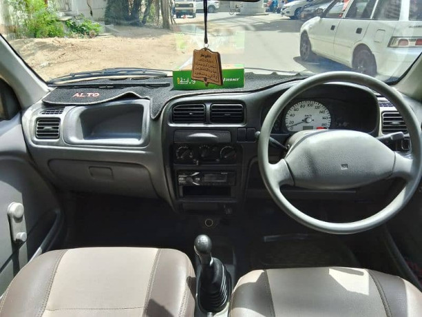 suzuki-alto-2012-big-6