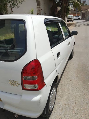 suzuki-alto-2012-big-2