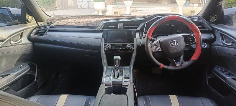 honda-civic-turbo-15-2017-big-5