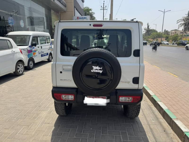 suzuki-jimny-xc-2021-pearl-white-big-8