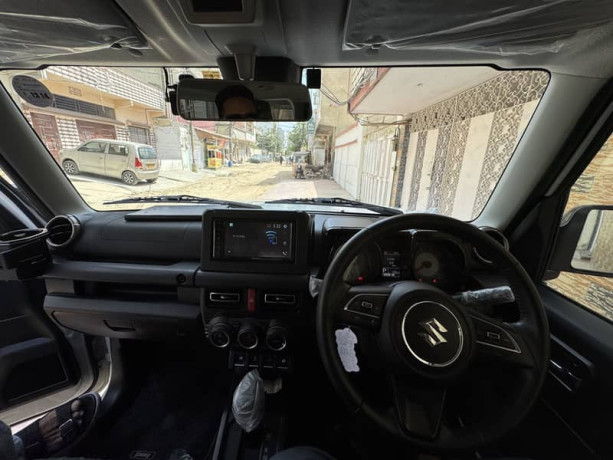 suzuki-jimny-xc-2021-pearl-white-big-1