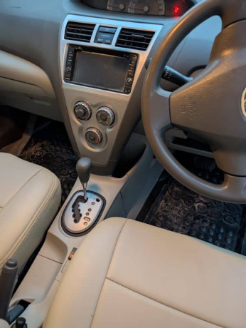 toyota-belta-913-better-than-alto-cultus-wagonr-big-8