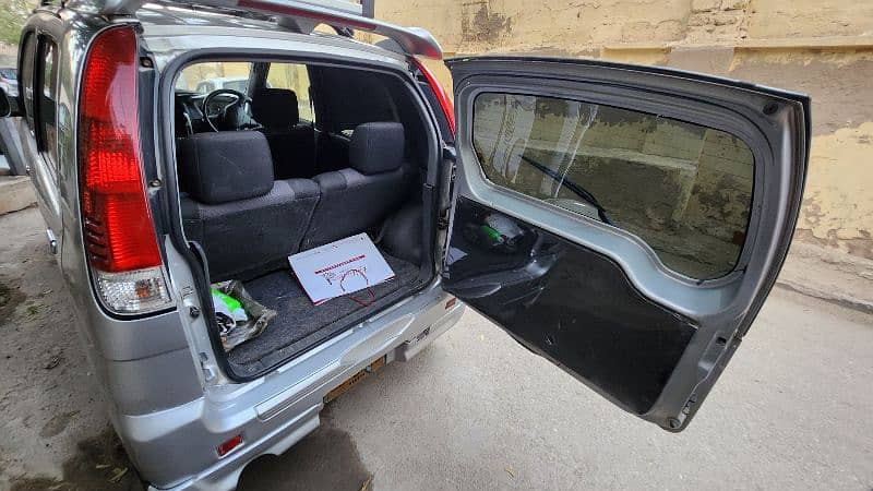 daihatsu-terios-kid-2004-big-4