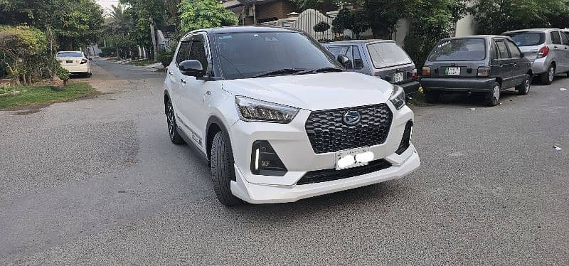 toyota-raize-rocky-20222025-z-package-25-plus-average-hybrid-big-0