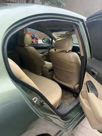 civic-manual-hard-top-2008-big-15