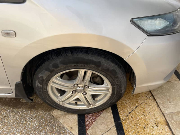 honda-insight-20102013-hybrid-maintained-100-big-5