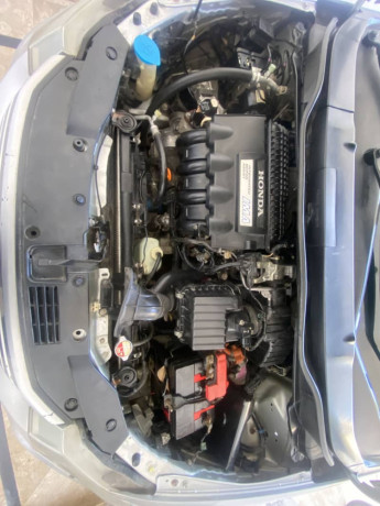 honda-insight-20102013-hybrid-maintained-100-big-15