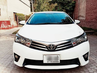 toyota-corolla-altis-2017-grande