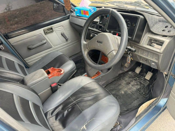suzuki-mehran-vx-2010-big-9
