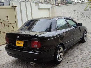 suzuki-baleno-2005
