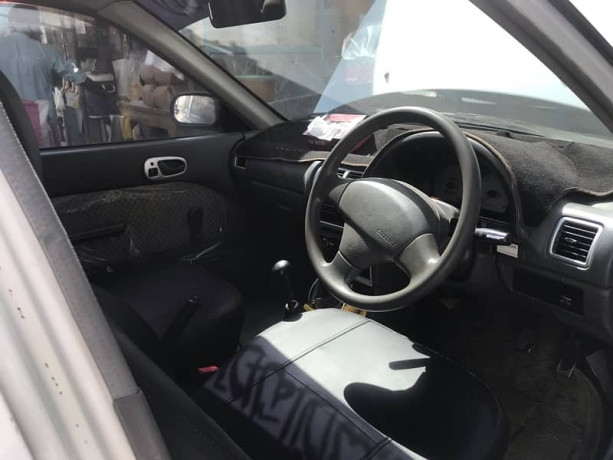 suzuki-cultus-vxr-2011-big-2
