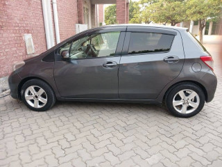 toyota-vitz-2013