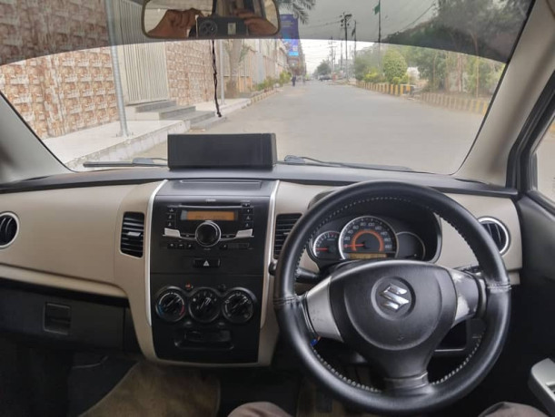suzuki-wagon-r-vxl-model-2018-in-genuine-big-4