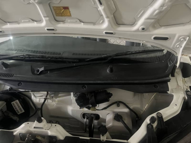 changan-karwan-plus-very-low-milag-1rst-onwer-white-big-14