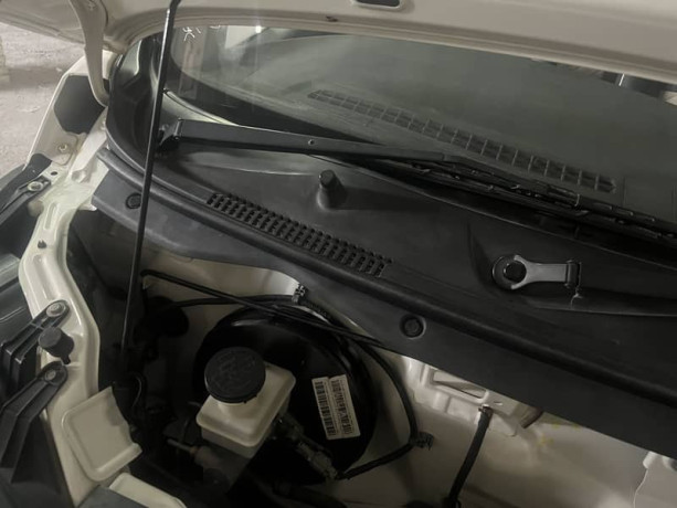 changan-karwan-plus-very-low-milag-1rst-onwer-white-big-7