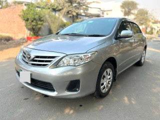 toyota-corolla-gli-2013-automatic-transmission-1600cc-special-edition
